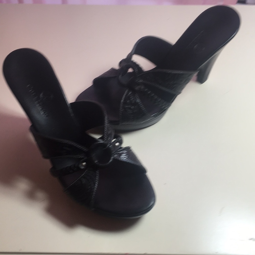 Cole Hahn Kenna slide sandals 6.5 black